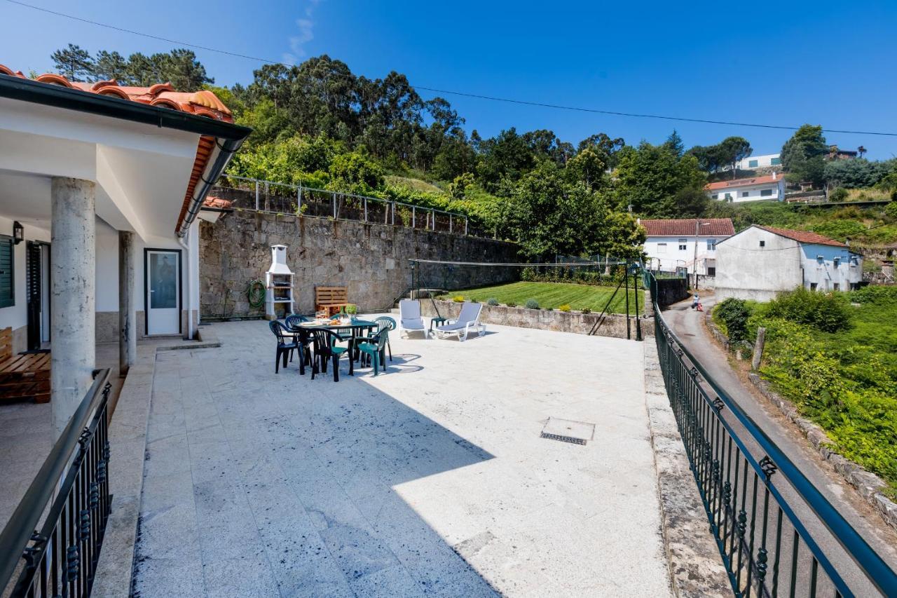 빌라노바 데 세르베이라 Casa Da Leira 빌라 외부 사진